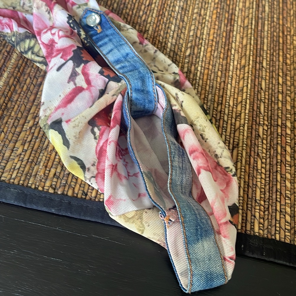 Pastels Butterly Floral Denim Trim Rhinstone Blouse Large Front Button Down - Picture 10 of 11